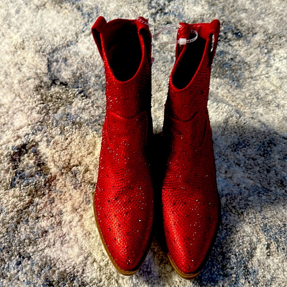 Rhinestone cowgirl boots